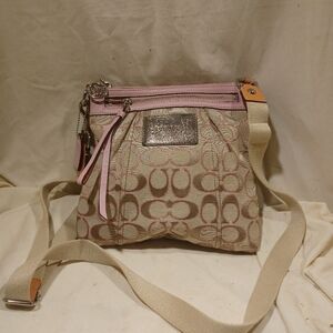 Coach Poppy Crossbody